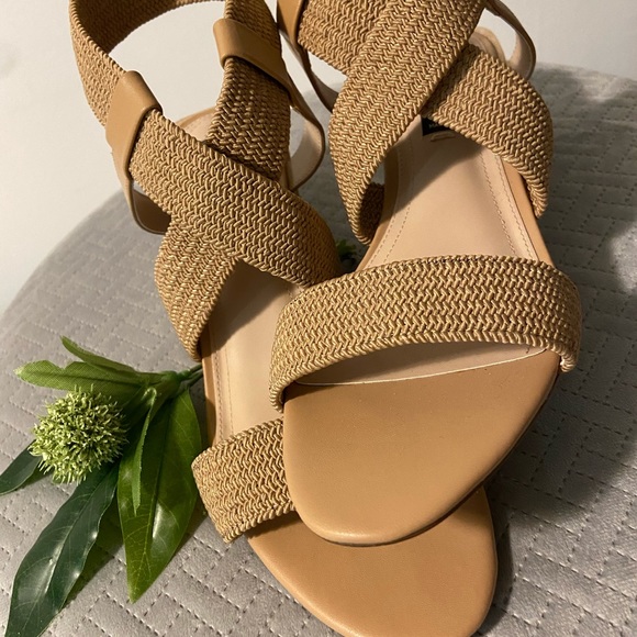 Steven by Steve Madden Release Nude - Picture 6 of 10